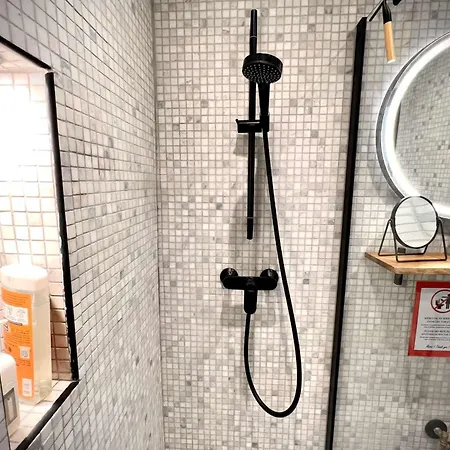 Διαμέρισμα Charming 2 Near Gare De Lyon *